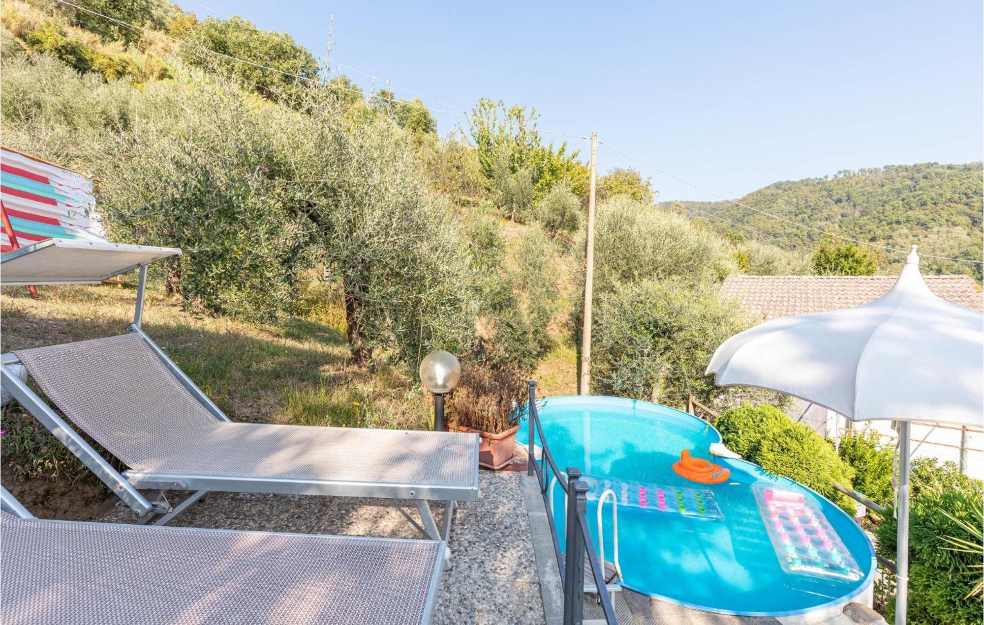 Awesome Home In Marliana With Kitchenette Экстерьер фото