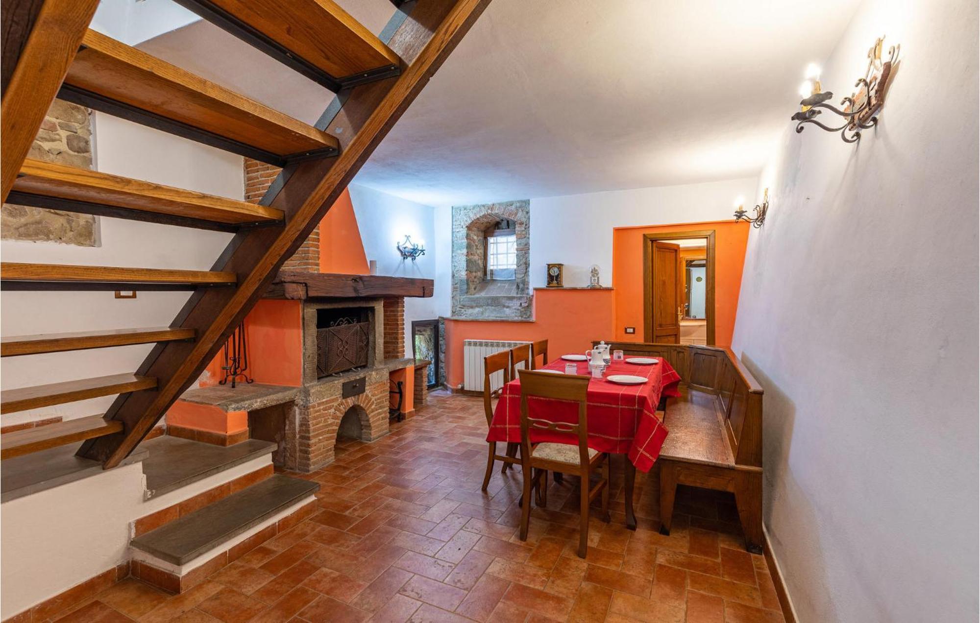 Awesome Home In Marliana With Kitchenette Экстерьер фото